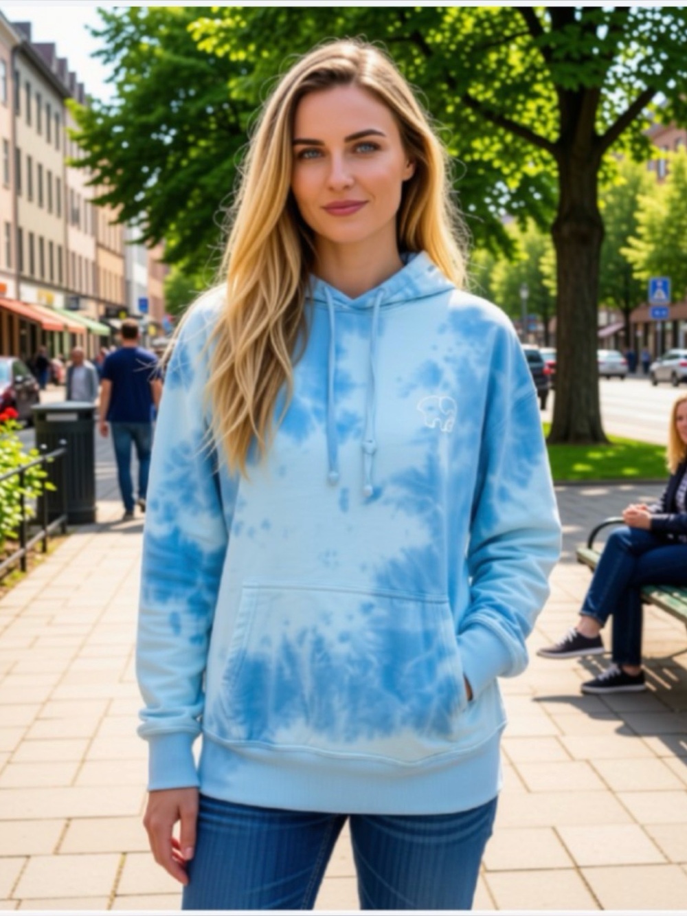 Ivory Ella Blue & White Tie-Dye Pullover Hoodie Sweatshirt - Size Small